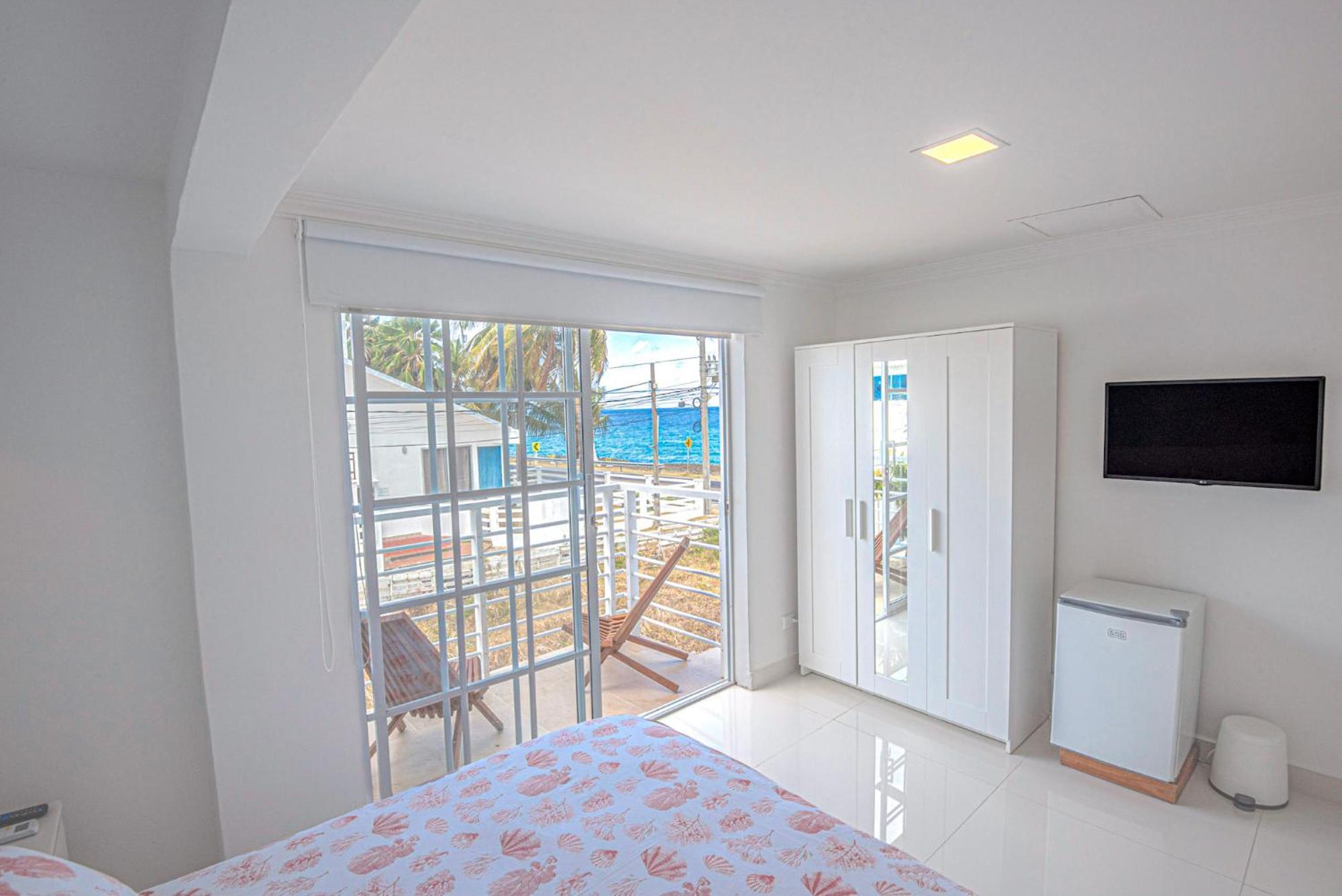 By The Sea Guest House San Andrés Dış mekan fotoğraf